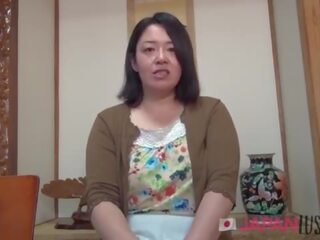 Topolake grown-up japoneze perëndeshë dashuron anëtar indoors dhe jashtë