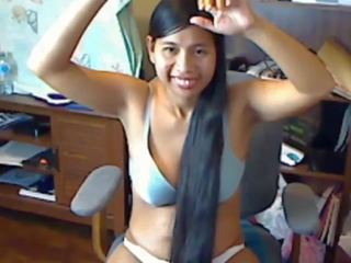 Pleasant lång håriga asiatiskapojke striptease och hairplay: högupplöst xxx filma da